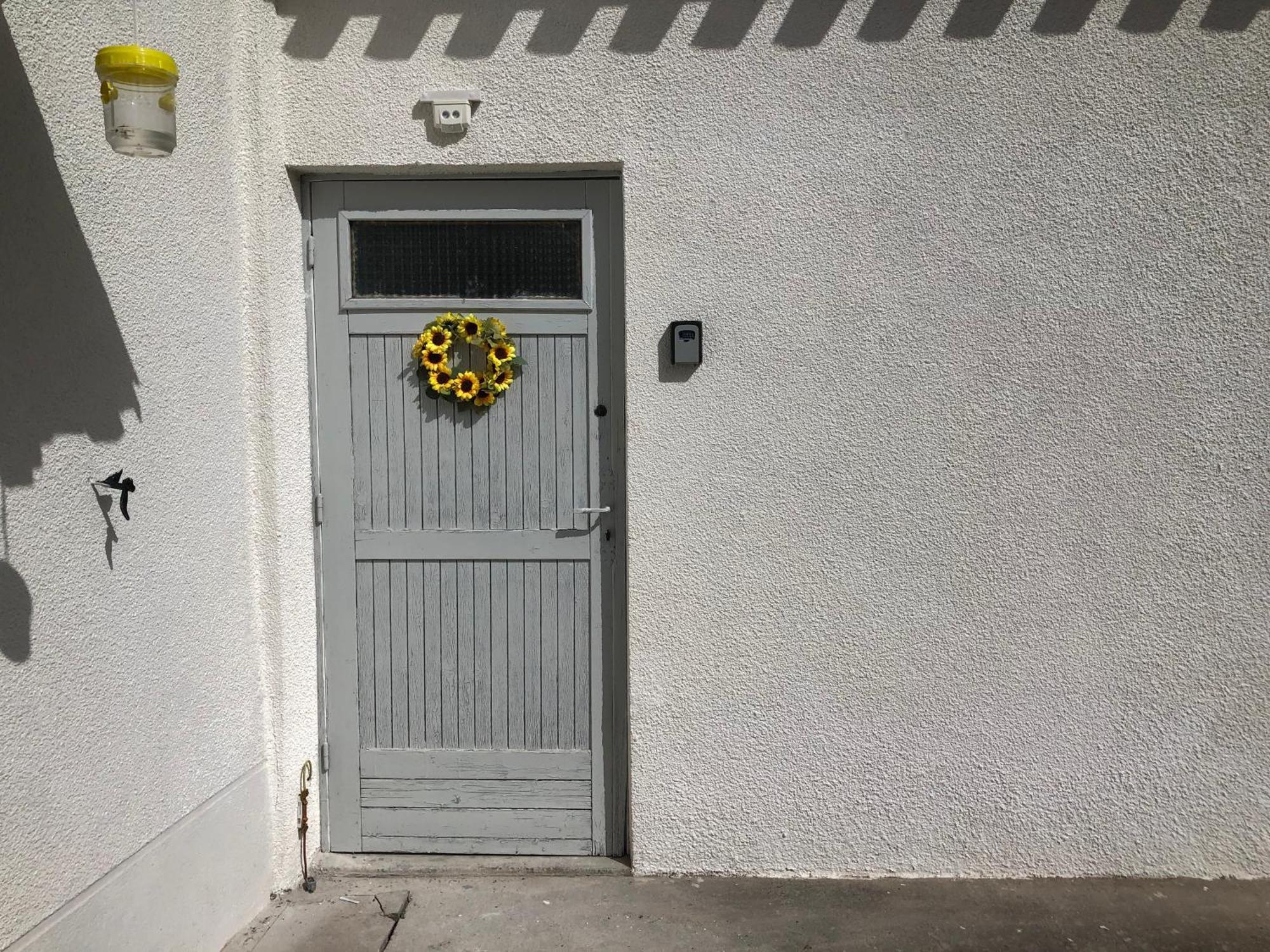 Gite Des Tournesols Oradour-Fanais Dış mekan fotoğraf
